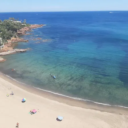 Renove, Super Equipe Avec Vue Magnifique Saint-Raphaël