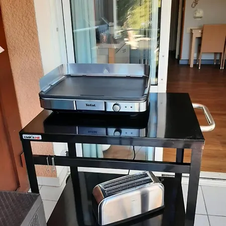 Renove, Super Equipe Avec Vue Magnifique Lägenhet Saint-Raphaël
